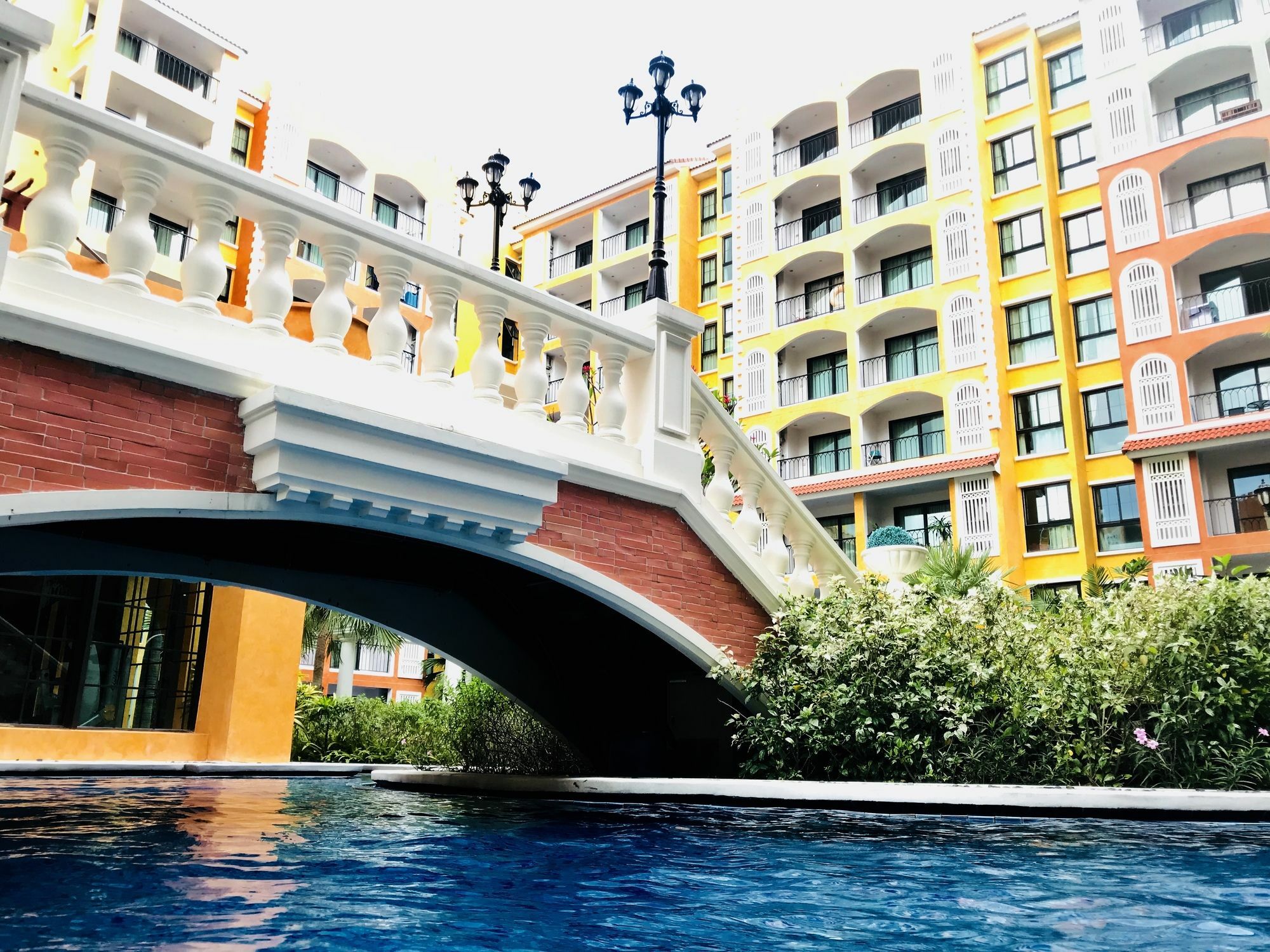 サッタヒープVenetian Pattayaアパートメント エクステリア 写真